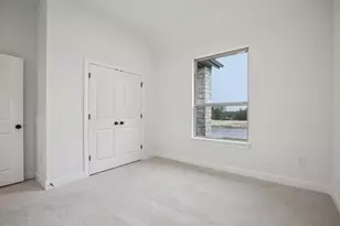 581 Treadwell Ln, Kyle, TX 78640 - Photo 13