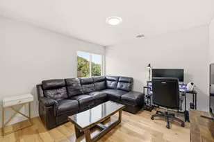 708 Newport Dr, Spicewood, TX 78669 - Photo 31