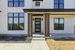 708 Newport Dr, Spicewood, TX 78669 - Photo 3