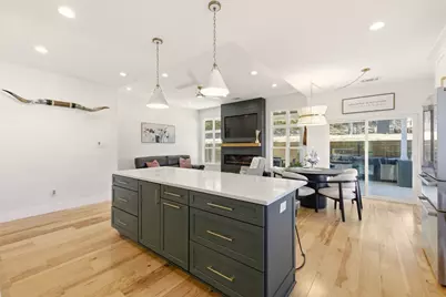 708 Newport Drive, Spicewood, TX 78669 - Photo 7