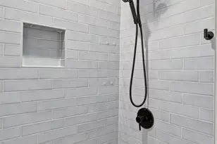 708 Newport Dr, Spicewood, TX 78669 - Photo 29