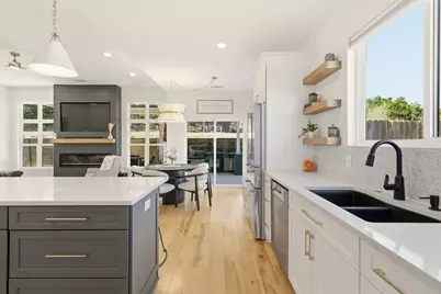 708 Newport Drive, Spicewood, TX 78669 - Photo 9