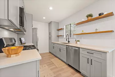 12107 Shropshire Boulevard, Austin, TX 78753 - Photo 7
