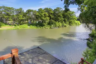898 Buerger Ln Ln, Seguin, TX 78155 - Photo 33