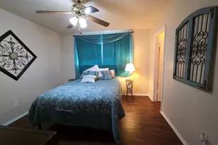 203 N 2nd St, Pflugerville, TX 78660 - Photo 15