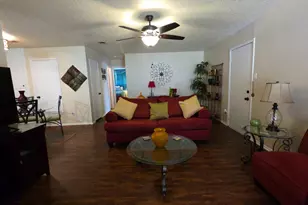 203 N 2nd St, Pflugerville, TX 78660 - Photo 3