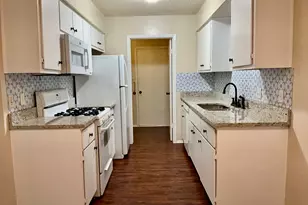 203 N 2nd St, Pflugerville, TX 78660 - Photo 7