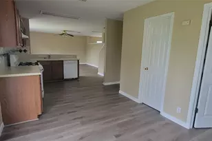 618 Elizabeth Ln, Bastrop, TX 78602 - Photo 5