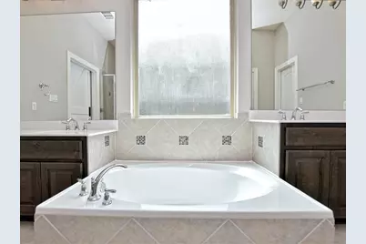 2208 Legend Hill Drive, Leander, TX 78641 - Photo 17