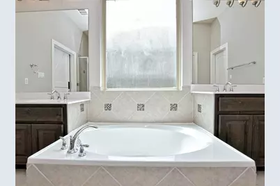 2208 Legend Hill Drive, Leander, TX 78641 - Photo 17