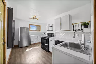 1418 Kingshill Dr, Granite Shoals, TX 78654 - Photo 3