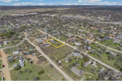 1418 Kingshill Drive, Granite Shoals, TX 78654 - Photo 25