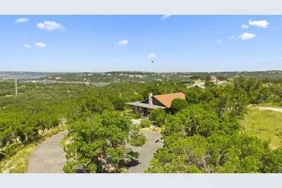 3301 R O Drive, Spicewood, TX 78669 - Photo 9