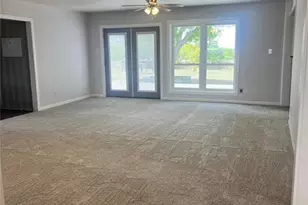 2460 State Hwy 95 Hwy N, Moulton, TX 77975 - Photo 19