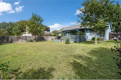 1252 Lacey Oak Loop, Round Rock, TX 78681 - Photo 33