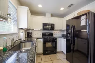 1252 Lacey Oak Loop, Round Rock, TX 78681 - Photo 19