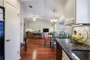 1252 Lacey Oak Loop, Round Rock, TX 78681 - Photo 21
