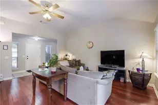1252 Lacey Oak Loop, Round Rock, TX 78681 - Photo 13
