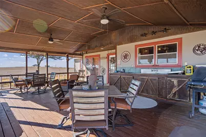 5300 County Road 424, Taylor, TX 76574 - Photo 9