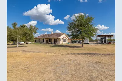 1801 County Road 470, Coupland, TX 78615 - Photo 29