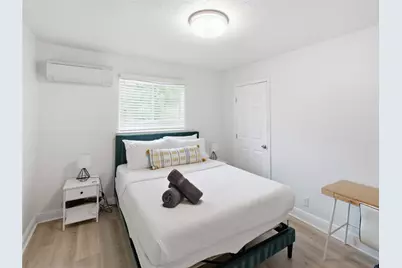 1108 Jolena Circle, Austin, TX 78721 - Photo 7