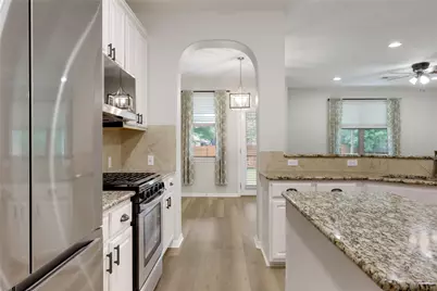 1013 Sussex Way, Round Rock, TX 78665 - Photo 11