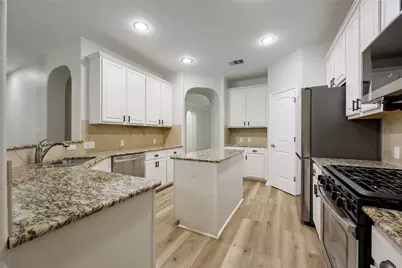 1013 Sussex Way, Round Rock, TX 78665 - Photo 13