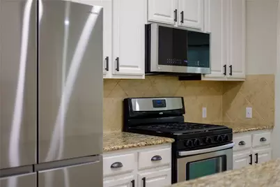 1013 Sussex Way, Round Rock, TX 78665 - Photo 15