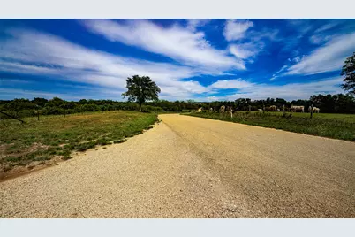 2234 County Road 434 Loop, Rockdale, TX 76567 - Photo 39