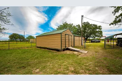 2234 County Road 434 Loop, Rockdale, TX 76567 - Photo 37