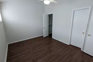 1818 S Lakeshore Blvd, Austin, TX 78741 - Photo 13