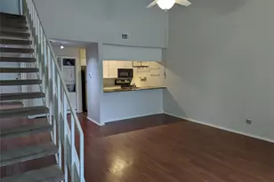 1818 S Lakeshore Blvd, Austin, TX 78741 - Photo 9