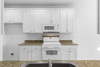 365 Rose Mayer Loop, La Grange, TX 78945 - Photo 11