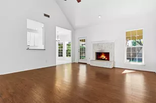 365 Rose Mayer Loop, La Grange, TX 78945 - Photo 3