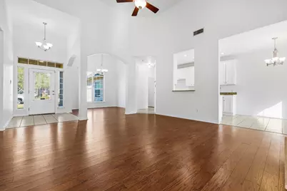 365 Rose Mayer Loop, La Grange, TX 78945 - Photo 5