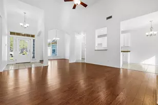 365 Rose Mayer Loop, La Grange, TX 78945 - Photo 5