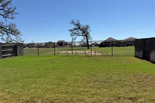 131 Patrick Herndon Dr, Bastrop, TX 78602 - Photo 33