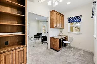 22 Hedgebrook Way, The Hills, TX 78738 - Photo 19