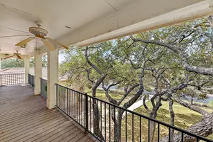 22 Hedgebrook Way, The Hills, TX 78738 - Photo 35