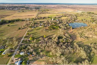 269 Old Lake Road, Smithville, TX 78957 - Photo 15