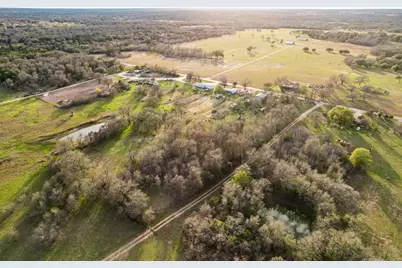 269 Old Lake Road, Smithville, TX 78957 - Photo 9