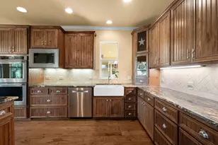 125 Covington Cove, Georgetown, TX 78628 - Photo 11