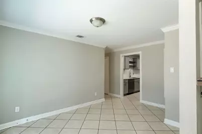 1745 Cricket Hollow Drive, Austin, TX 78758 - Photo 5