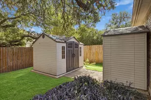 5116 Scottish Thistle Dr, Austin, TX 78739 - Photo 31
