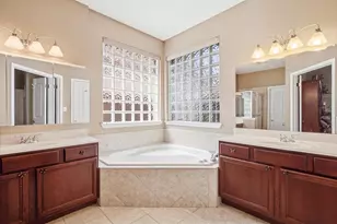 5116 Scottish Thistle Dr, Austin, TX 78739 - Photo 17
