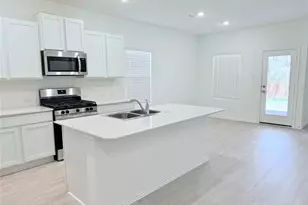 1220 Acorn Oak Dr, Georgetown, TX 78628 - Photo 5