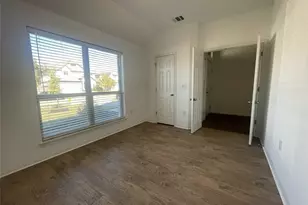 308 Somerville St, Leander, TX 78641 - Photo 7