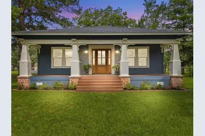 302 Hill Street, Smithville, TX 78957 - Photo 1