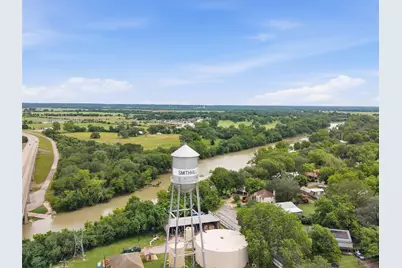 302 Hill Street, Smithville, TX 78957 - Photo 31