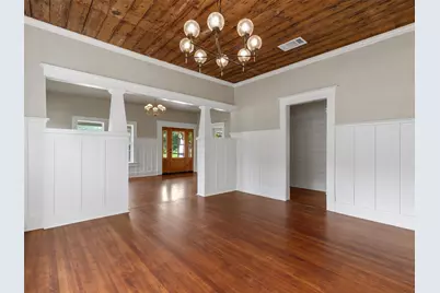 302 Hill Street, Smithville, TX 78957 - Photo 9